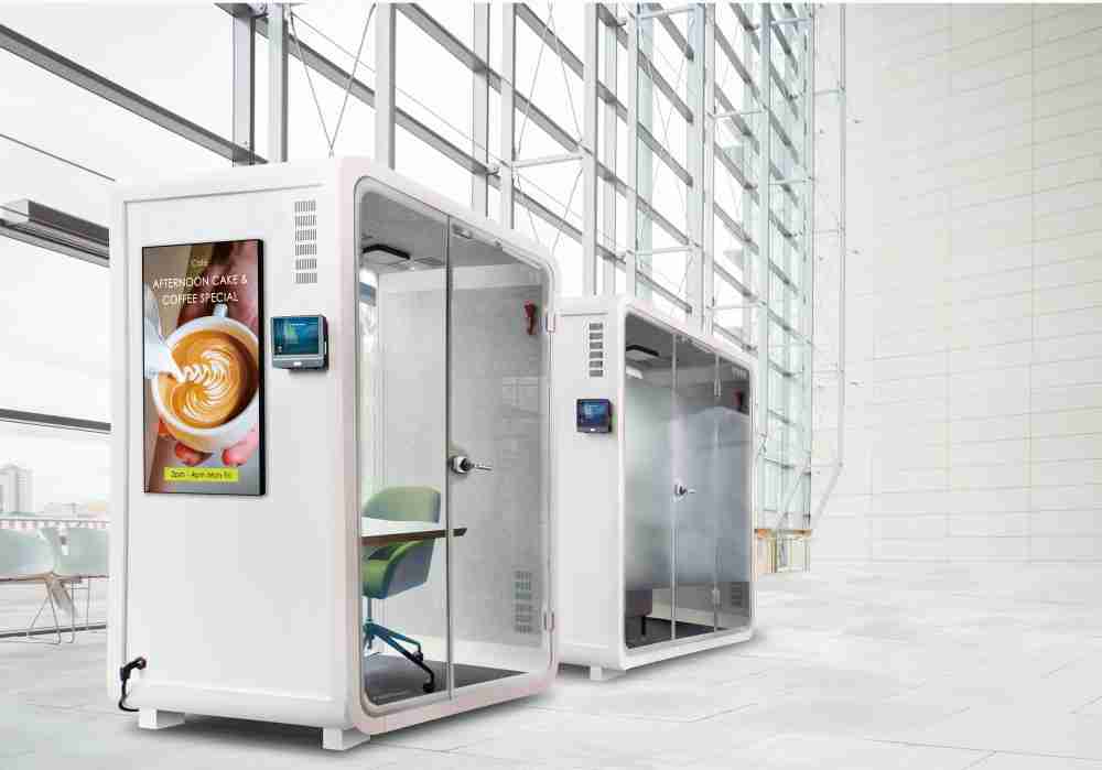 william威廉中文官网子公司达擎之智慧行动办公舱，，采用PDLC智能调光玻璃设计，，透过通电与断电的电流切换，，呈现透明与雾面效果，，，，具节能降耗特性并兼顾隐私，，确保信息安全